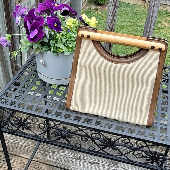 Tommy Bahama Handbags - Tommy Bahama vintage handbag